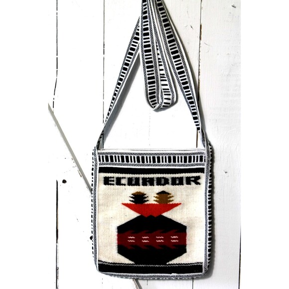 Unbranded Handbags - Ecuador Woven Andean Folk Art Tapestry Crossbody “Shigra Bag” Purse/Handbag 9”